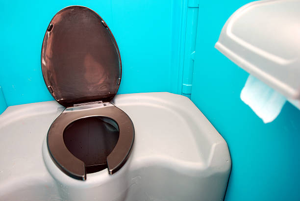 Best Luxury portable toilet rental  in Centreville, AL